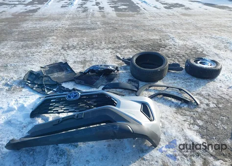 2024 Toyota Rav4 Hybrid Le z USA, uszkodzony, nr VIN 2T3LWRFVXRW189431